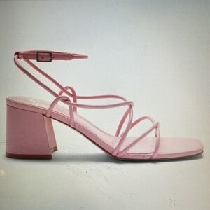 NIB Marc Fisher Nayora Lace Up Heel in Peony. Size 6.